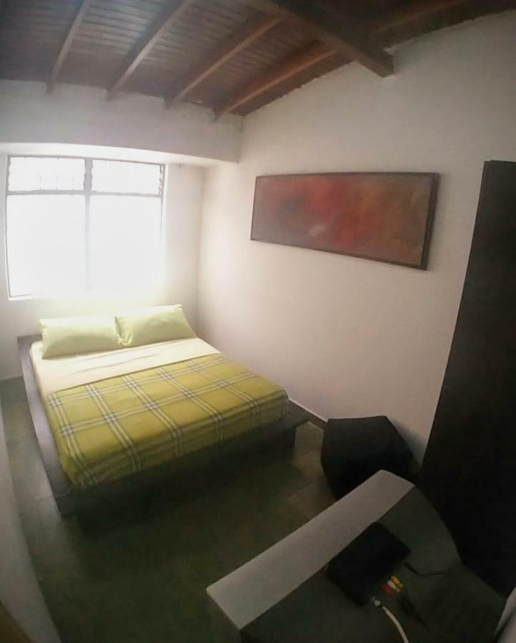 Casa Blanca Hostel Medellín Exterior foto